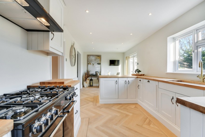 Images for Mons Avenue, Billericay, Essex