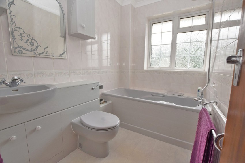 Images for Weir Wynd, Billericay, Essex