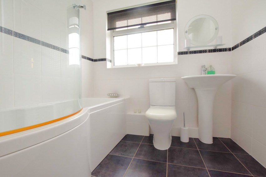 Images for Smythe Road, Billericay, Essex