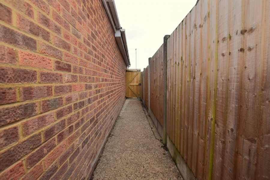 Images for Smythe Road, Billericay, Essex