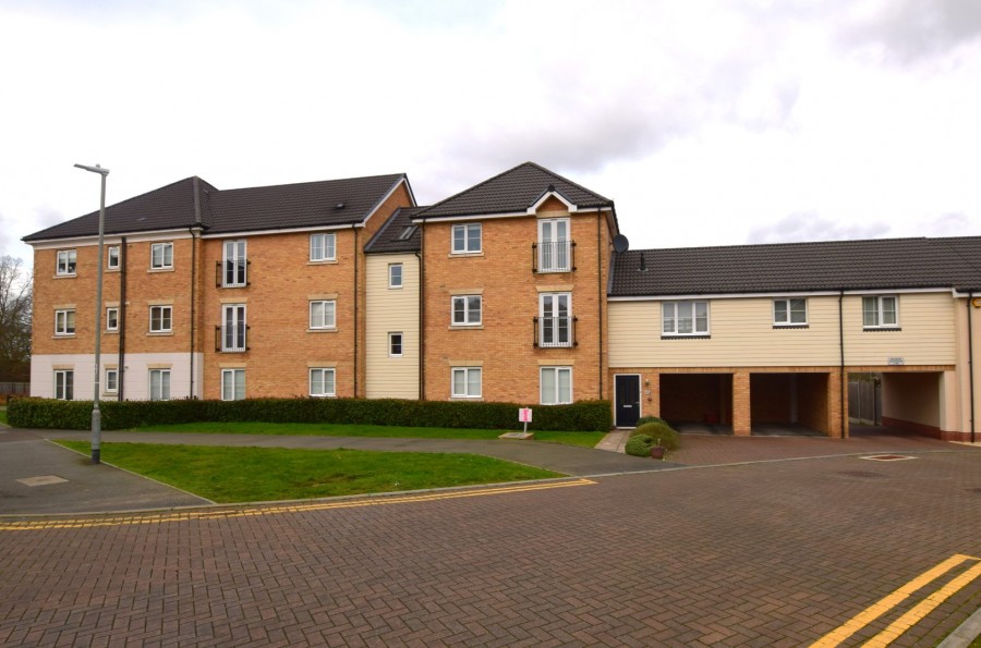 Images for School Avenue, Basildon, Essex