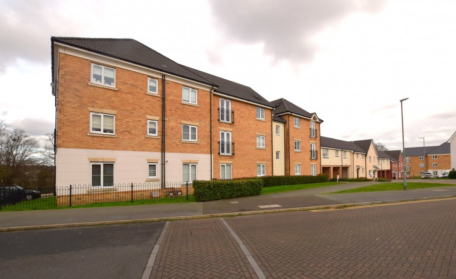 Images for School Avenue, Basildon, Essex