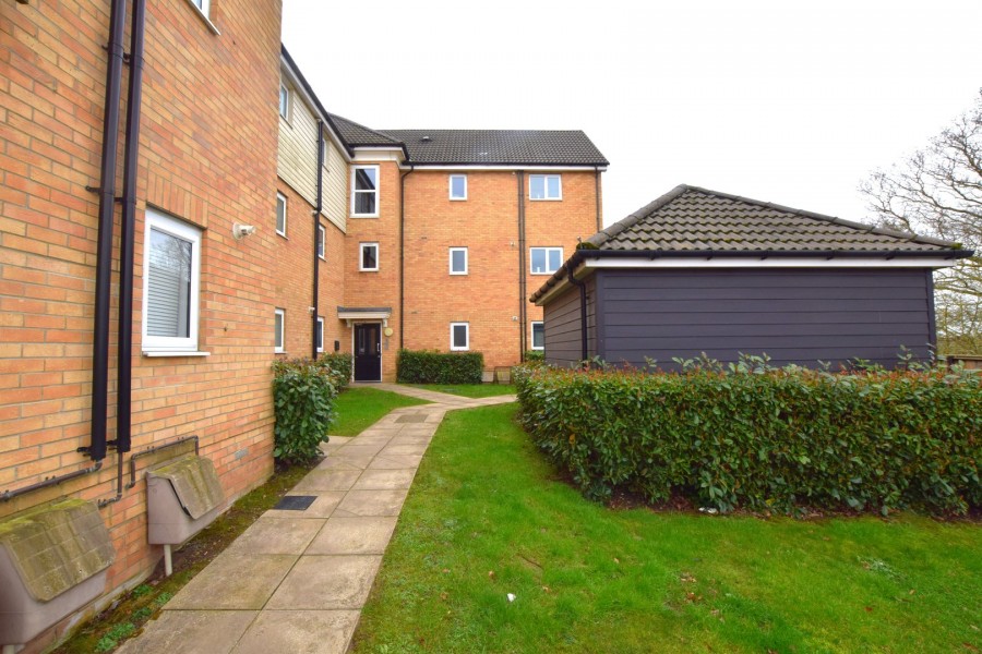 Images for School Avenue, Basildon, Essex