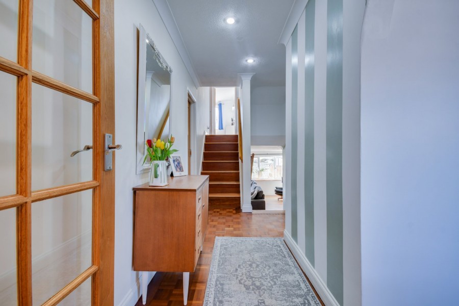 Images for Cromwell Avenue, Billericay, Essex