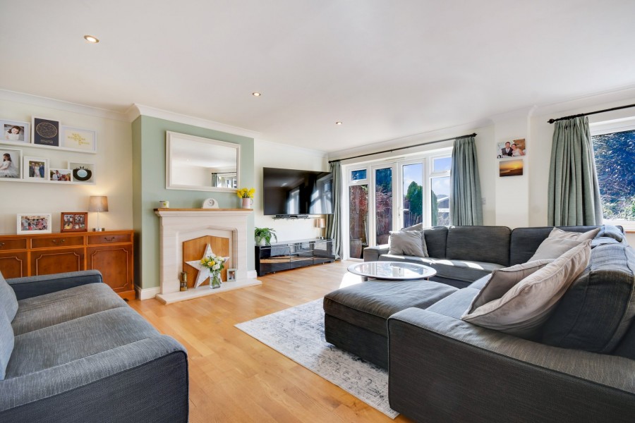 Images for Cromwell Avenue, Billericay, Essex