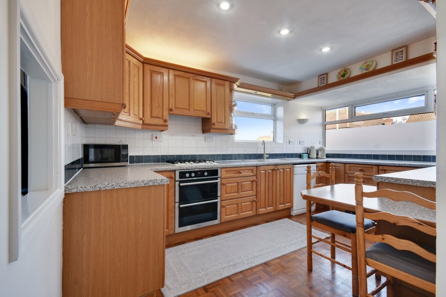 Images for Cromwell Avenue, Billericay, Essex