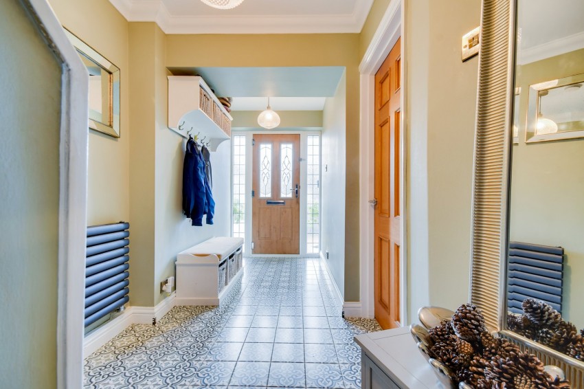 Images for Mountnessing Road, Billericay, Essex