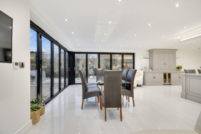 Images for Ramsden Bellhouse, Essex