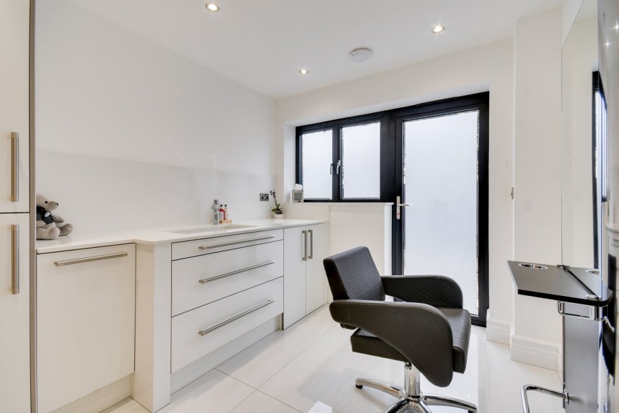 Images for Ramsden Bellhouse, Essex