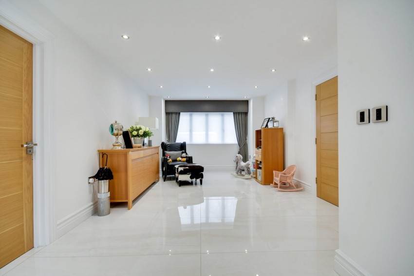 Images for Ramsden Bellhouse, Essex