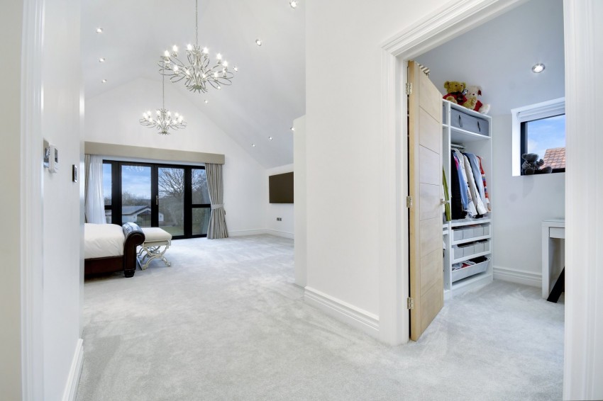 Images for Ramsden Bellhouse, Essex