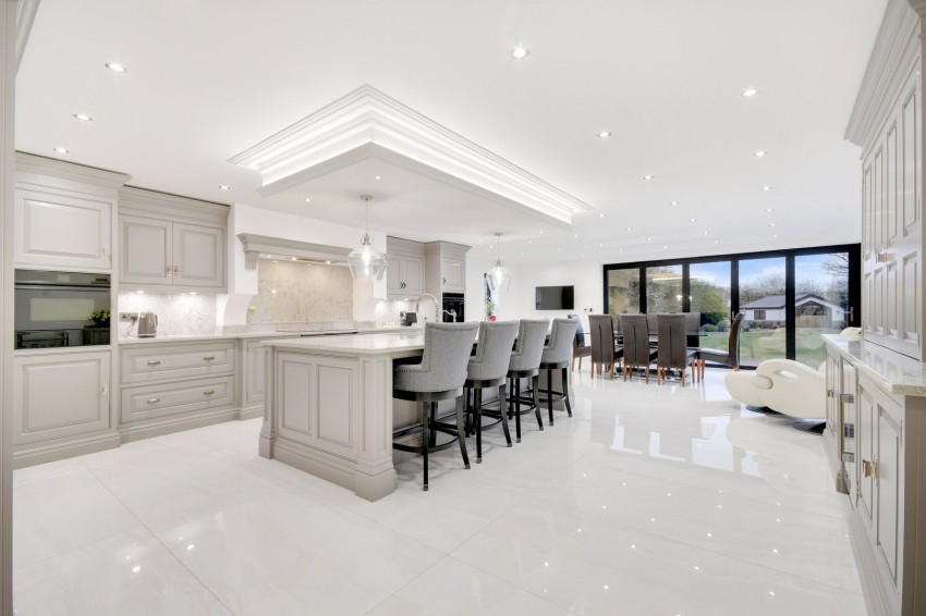 Images for Ramsden Bellhouse, Essex