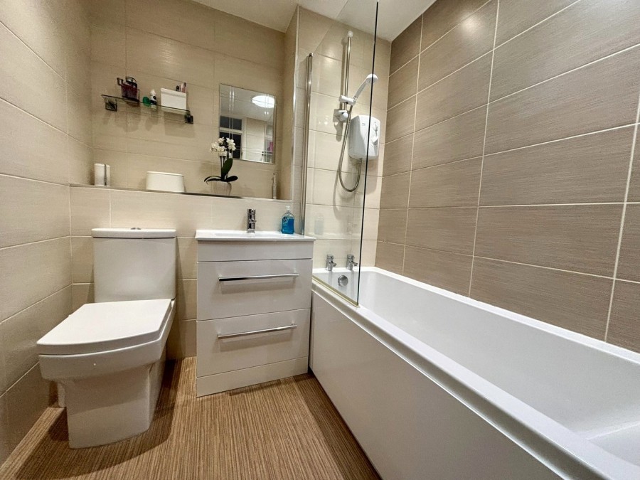 Images for Berkeley Drive, Billericay, Essex
