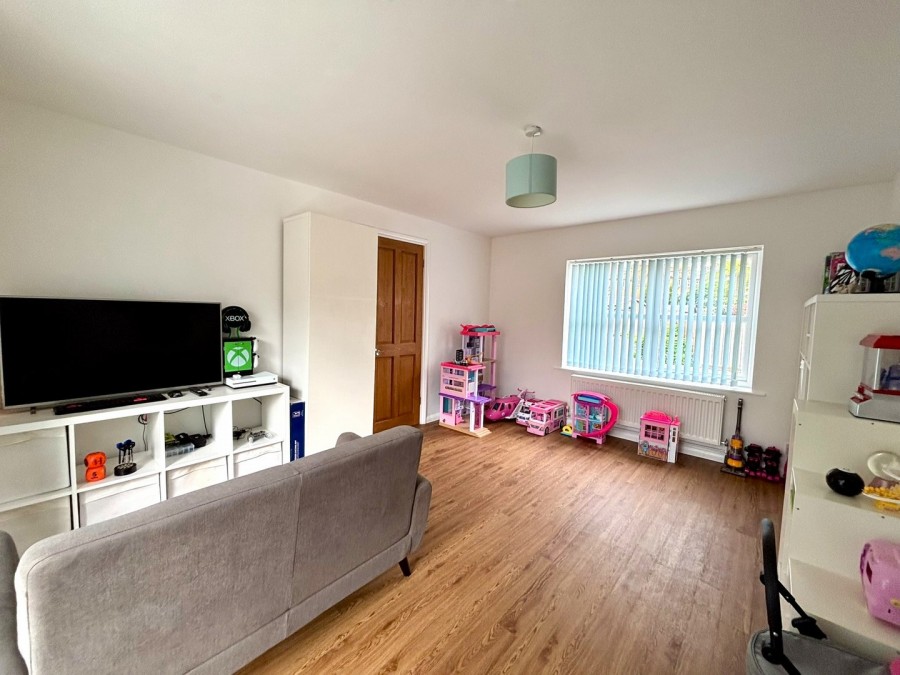 Images for Berkeley Drive, Billericay, Essex