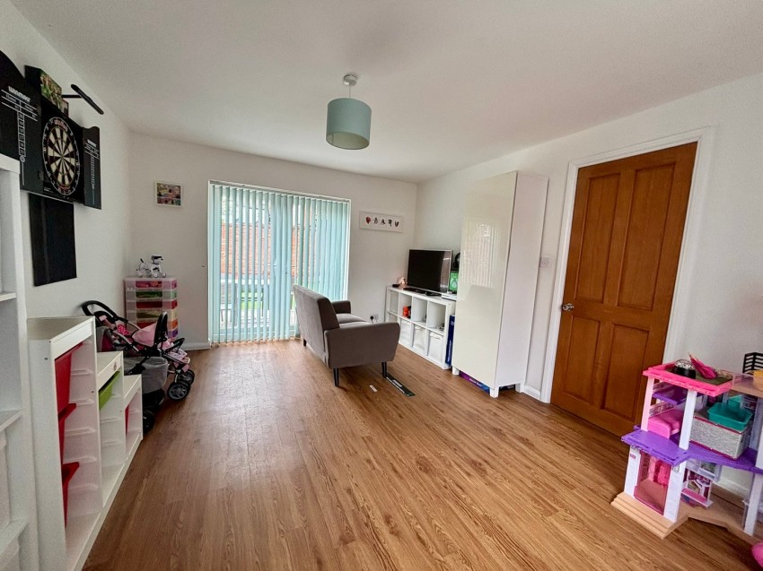 Images for Berkeley Drive, Billericay, Essex