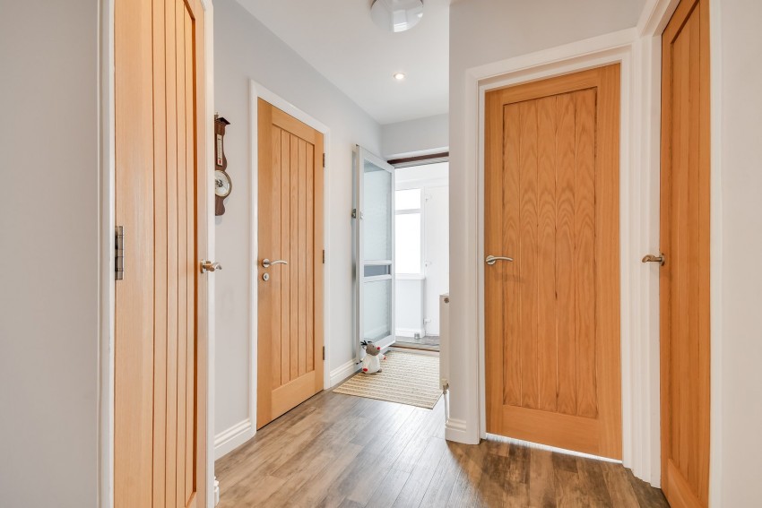 Images for Tyrone Close, Billericay, Essex