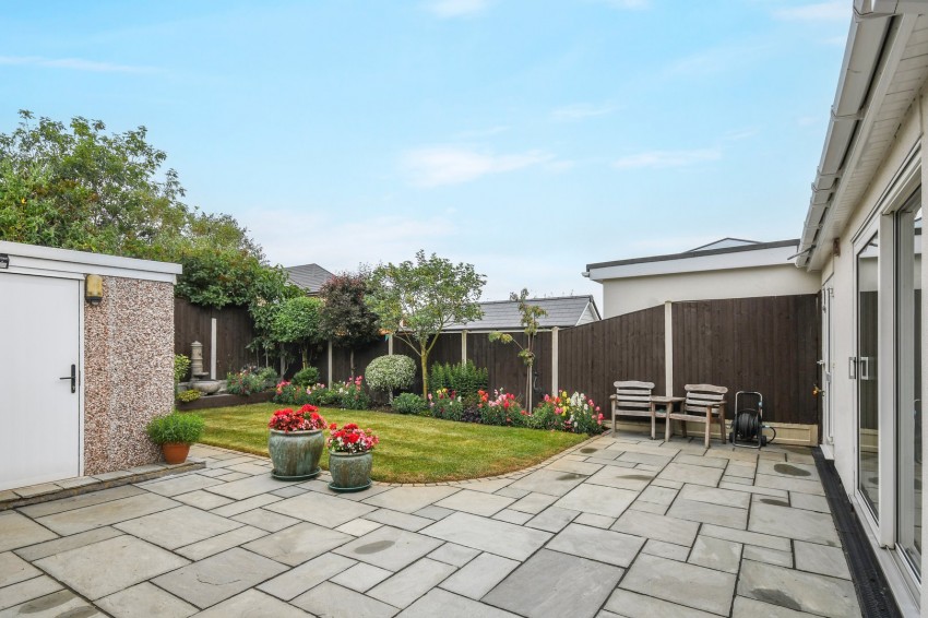 Images for Tyrone Close, Billericay, Essex