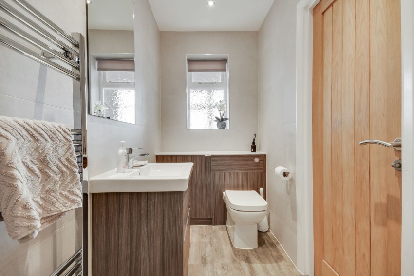Images for Tyrone Close, Billericay, Essex