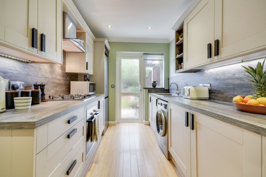 Images for Tyrone Close, Billericay, Essex