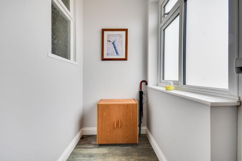 Images for Tyrone Close, Billericay, Essex