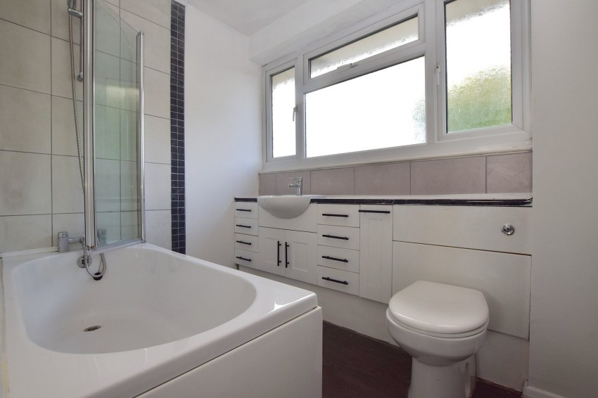 Images for Glanmire, Billericay, Essex