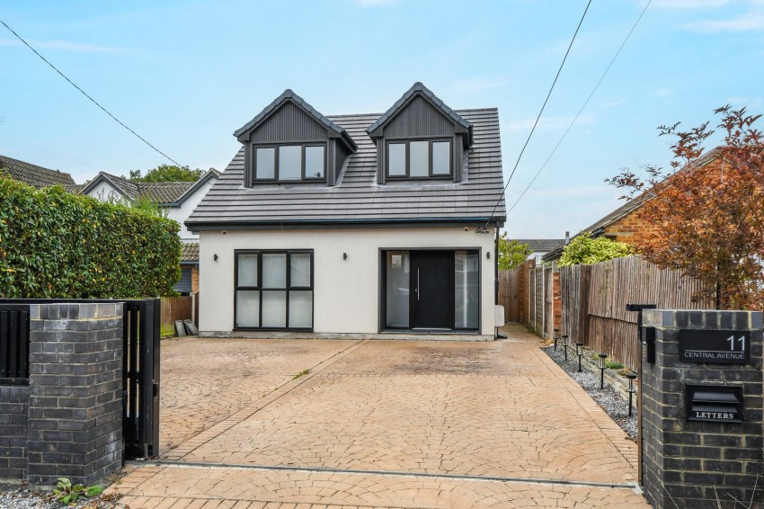 Images for Central Avenue, Billericay, Essex