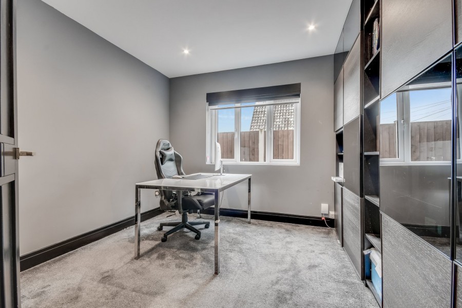 Images for Central Avenue, Billericay, Essex