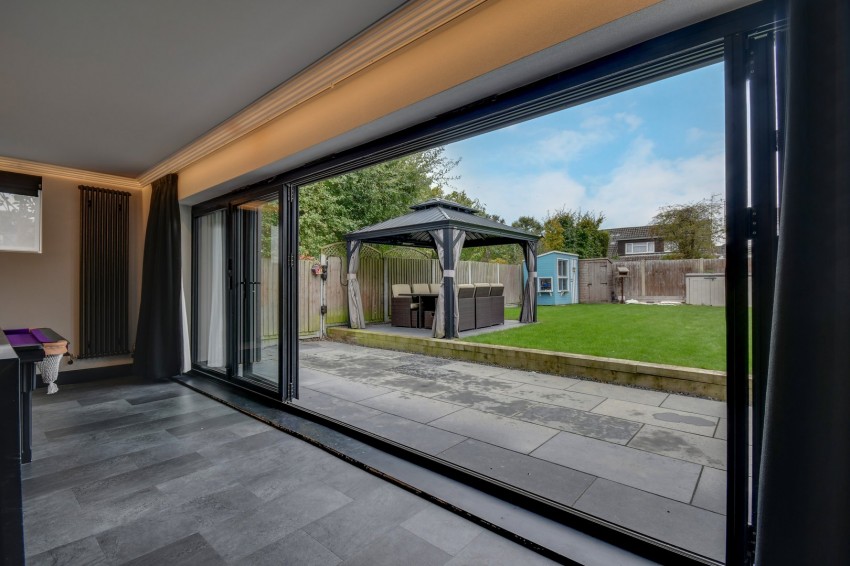 Images for Central Avenue, Billericay, Essex