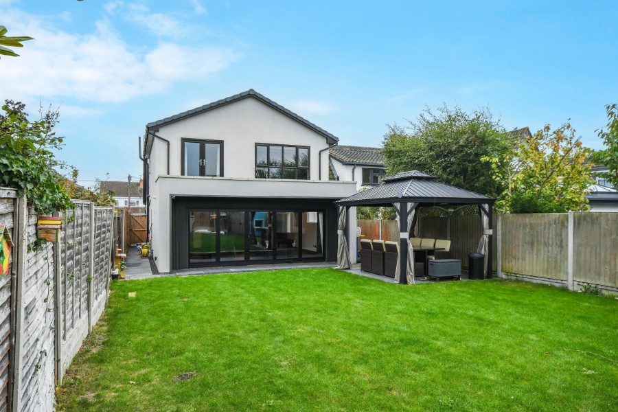 Images for Central Avenue, Billericay, Essex