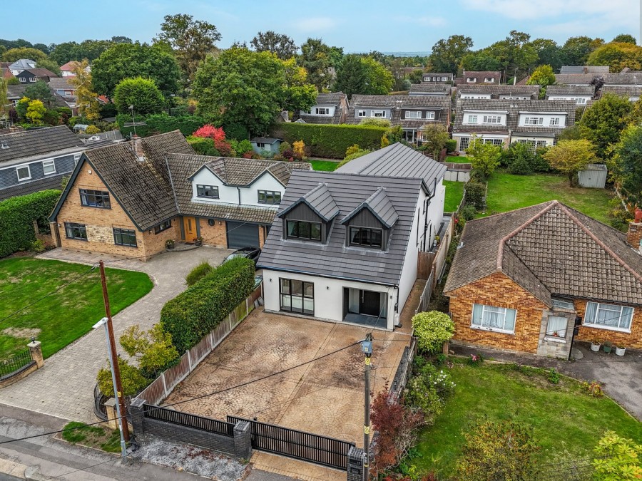 Images for Central Avenue, Billericay, Essex