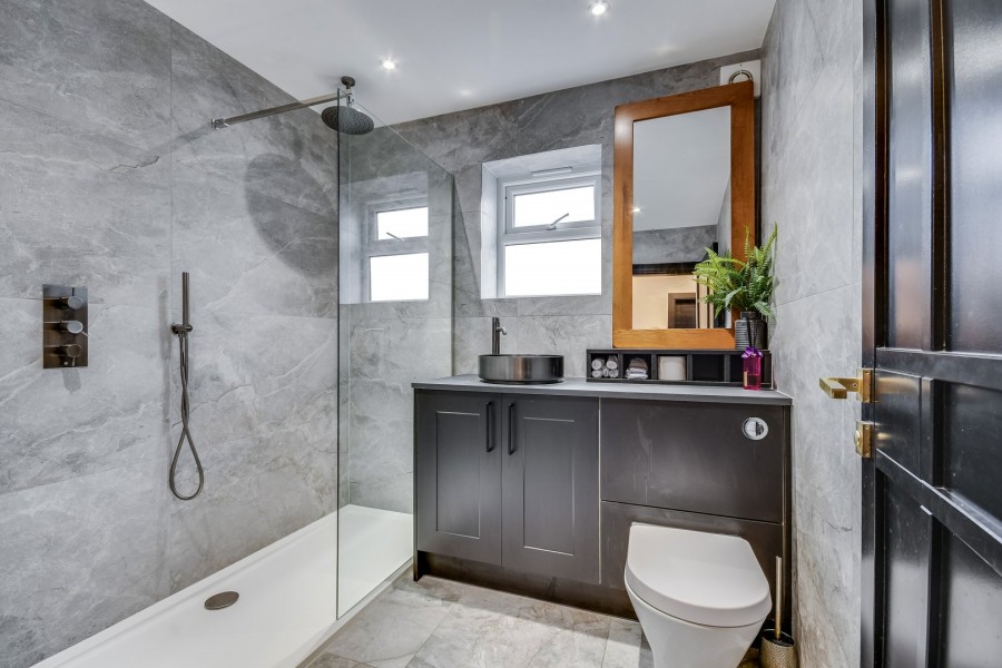 Images for Central Avenue, Billericay, Essex
