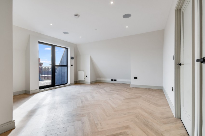 Images for High Street, BILLERICAY, Essex