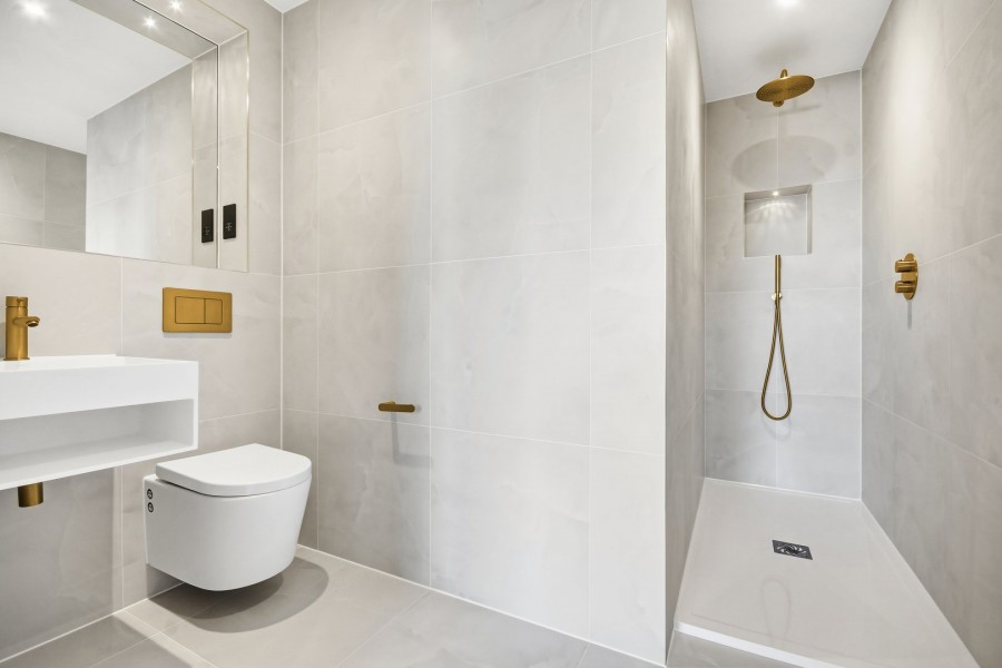 Images for High Street, BILLERICAY, Essex