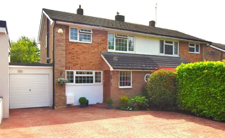 Images for Gilmour Rise, Billericay, Essex