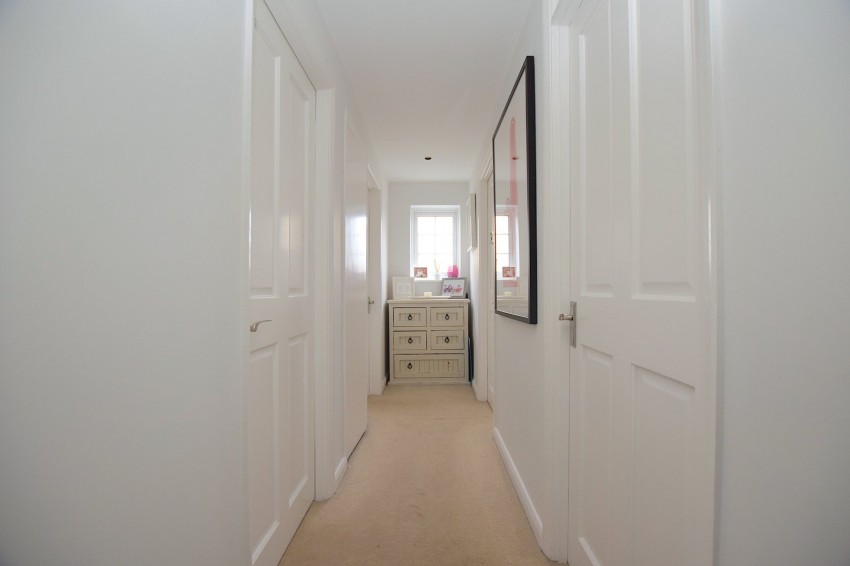 Images for Gilmour Rise, Billericay, Essex