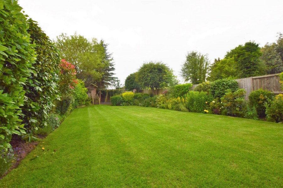 Images for Gilmour Rise, Billericay, Essex