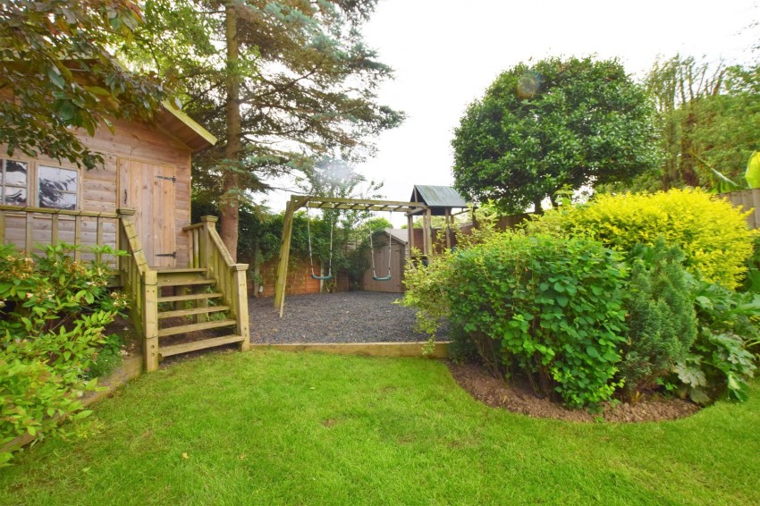 Images for Gilmour Rise, Billericay, Essex