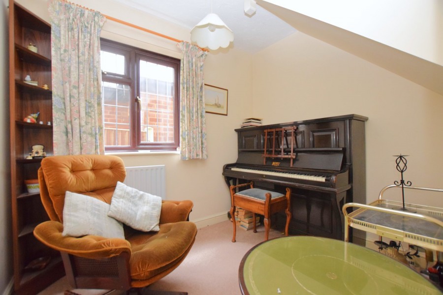 Images for Beaufort Road, Billericay, Essex