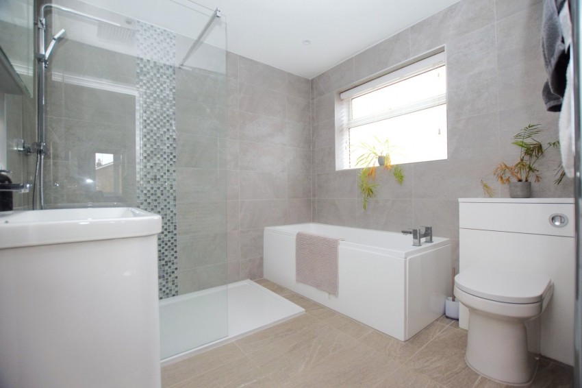 Images for Langemore Way, Billericay, Essex