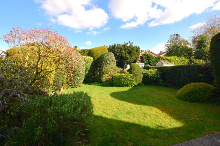 Images for Mountnessing Road, Billericay, Essex