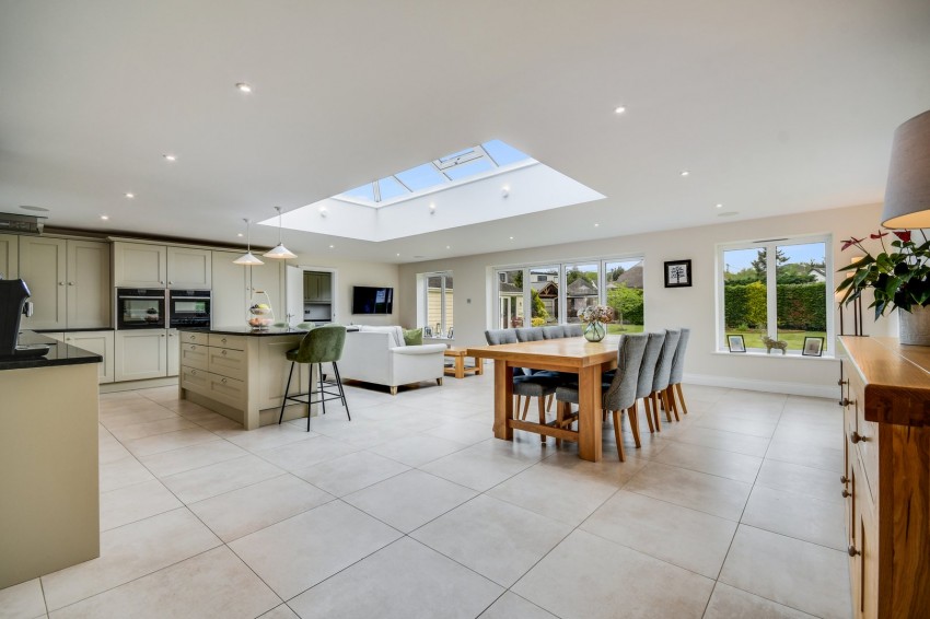 Images for Ramsden Bellhouse, Billericay, Essex
