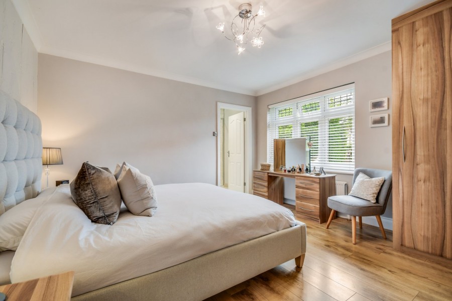 Images for Ramsden Bellhouse, Billericay, Essex