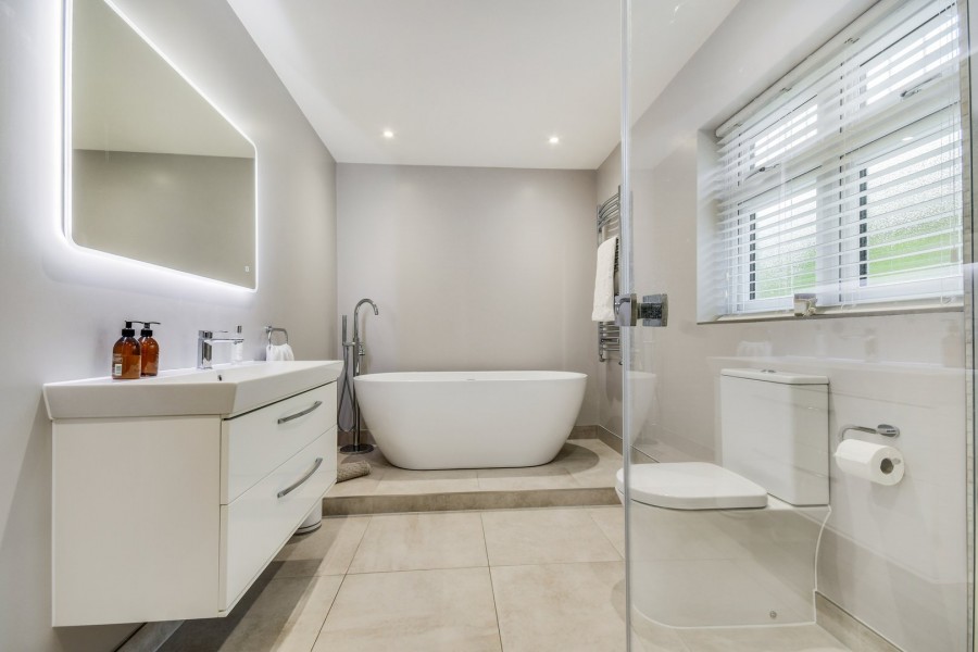 Images for Ramsden Bellhouse, Billericay, Essex