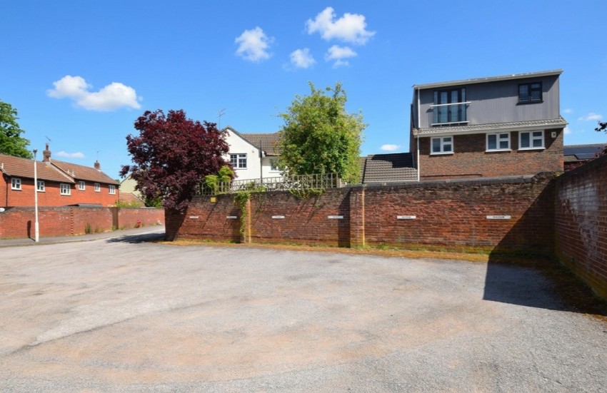 Images for Belgrave Road, Billericay, Essex