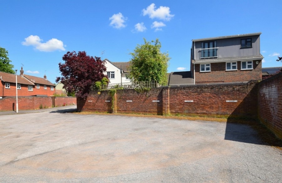 Images for Belgrave Road, Billericay, Essex