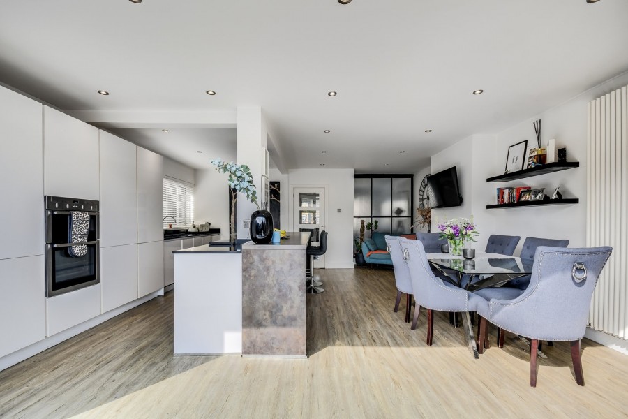 Images for Karen Close, Brentwood, Essex