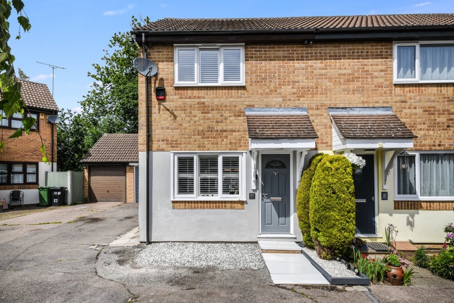 Images for Lampern Crescent, Billericay, Essex