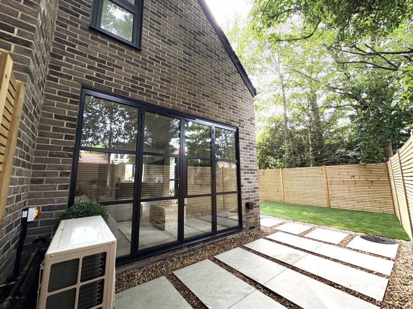 Images for Rose Lane, Billericay, Essex