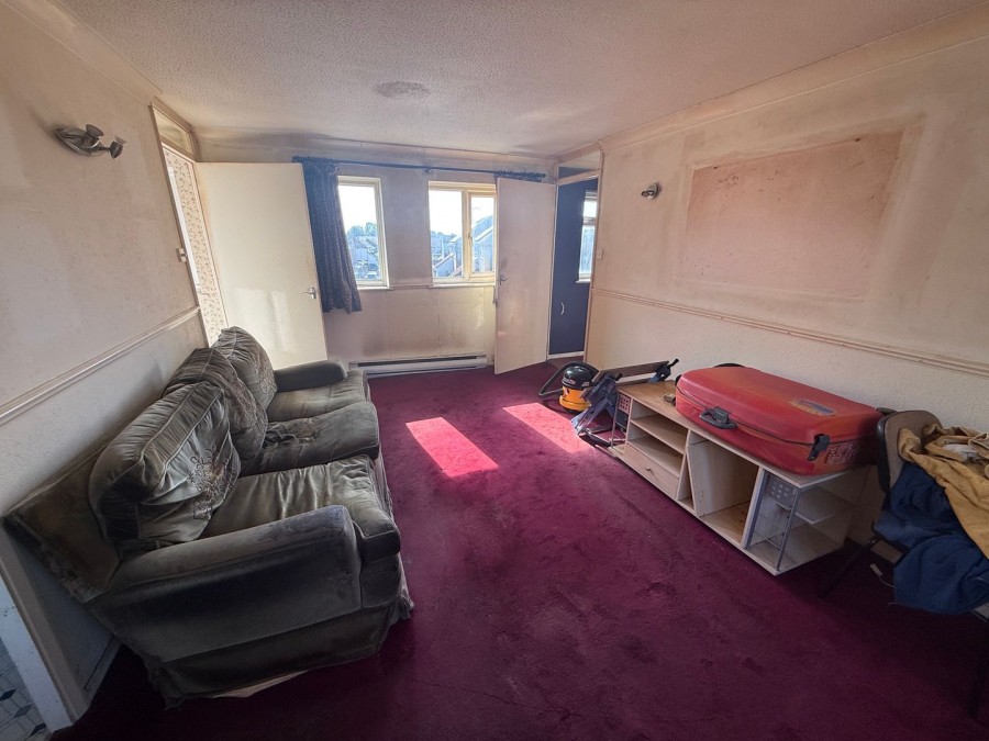 Images for Belgrave Road, Billericay, Essex