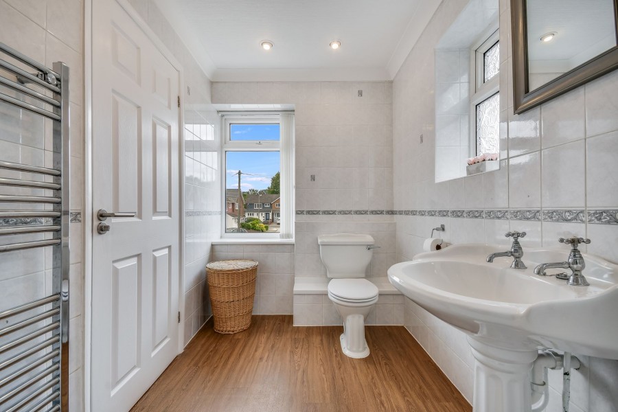 Images for Newlands Close, Billericay, Essex